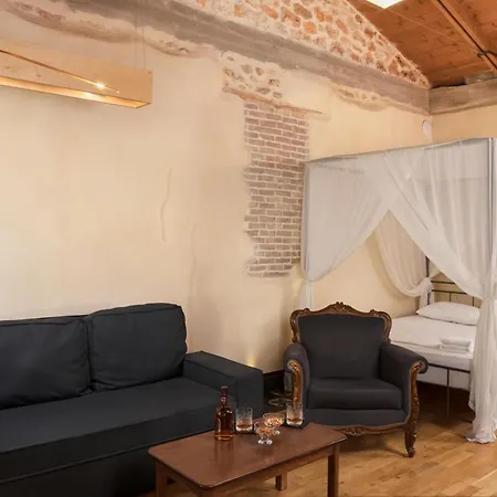 شقة Evans House خانيا